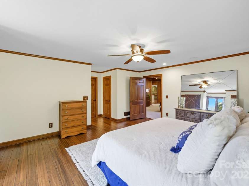 1515 Heatherloch Drive, Gastonia, NC 28054.  MLS# CAR4307044, YatesRealty ID 108. 