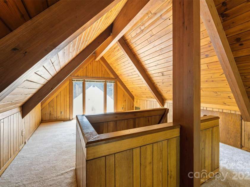 1515 Heatherloch Drive, Gastonia, NC 28054.  MLS# CAR4307044, YatesRealty ID 108. 