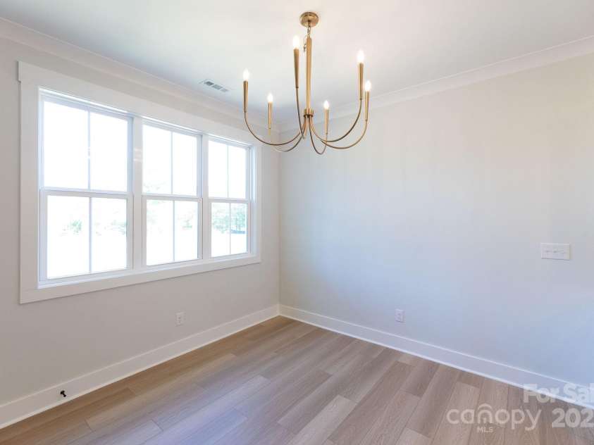 3046 Meadowcrest Drive, Clover, SC 29710.  MLS# CAR4327029, YatesRealty ID 1080. Breakfast Room