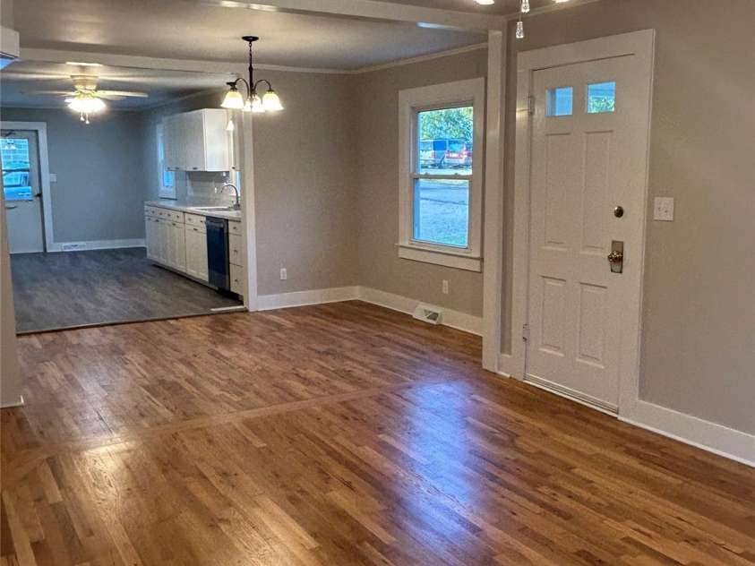 2407 Vale Avenue, Kannapolis, NC 28081.  MLS# CAR4184894, YatesRealty ID 10801. 