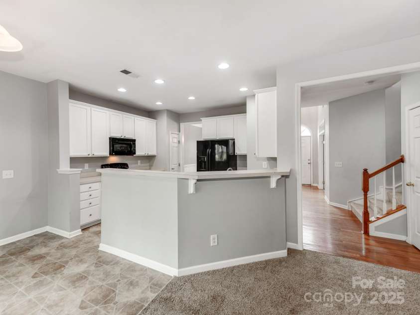 431 Harvest Terrace, Lake Wylie, SC 29710.  MLS# CAR4243638, YatesRealty ID 10806. 