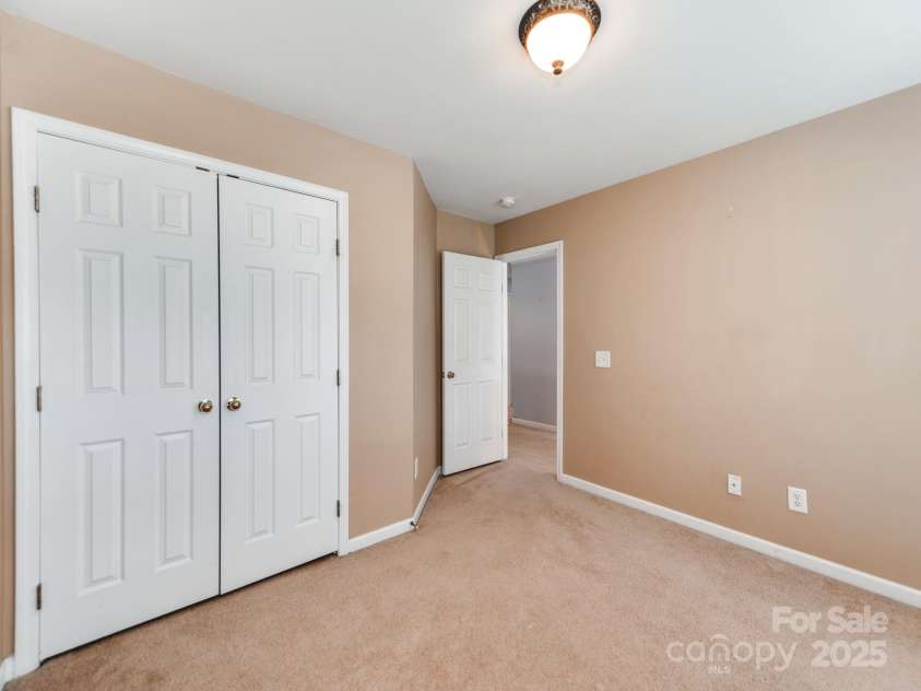 431 Harvest Terrace, Lake Wylie, SC 29710.  MLS# CAR4243638, YatesRealty ID 10806. 