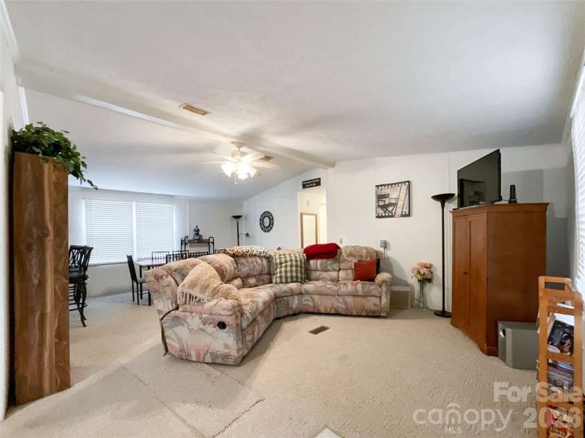 2329 Dolan Lane, Liberty Hill, SC 29074.  MLS# CAR4220837, YatesRealty ID 10807. 