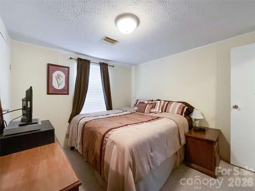 2329 Dolan Lane, Liberty Hill, SC 29074.  MLS# CAR4220837, YatesRealty ID 10807. 