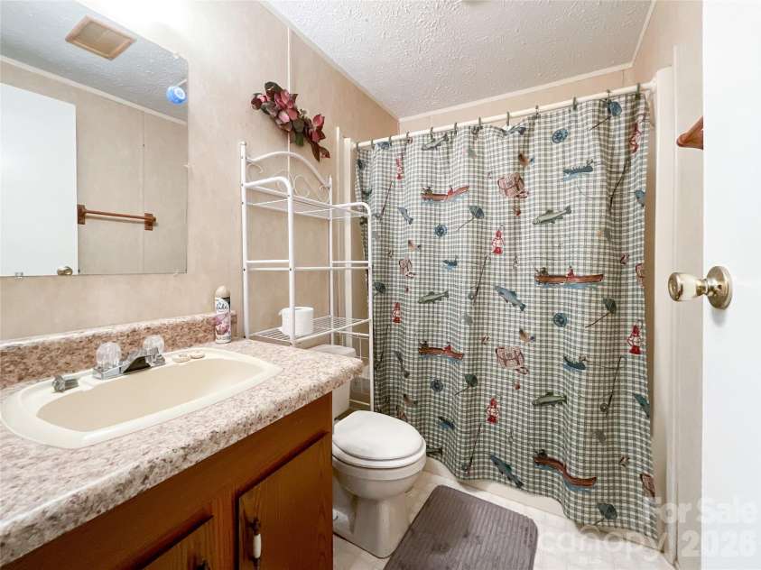 2329 Dolan Lane, Liberty Hill, SC 29074.  MLS# CAR4220837, YatesRealty ID 10807. 