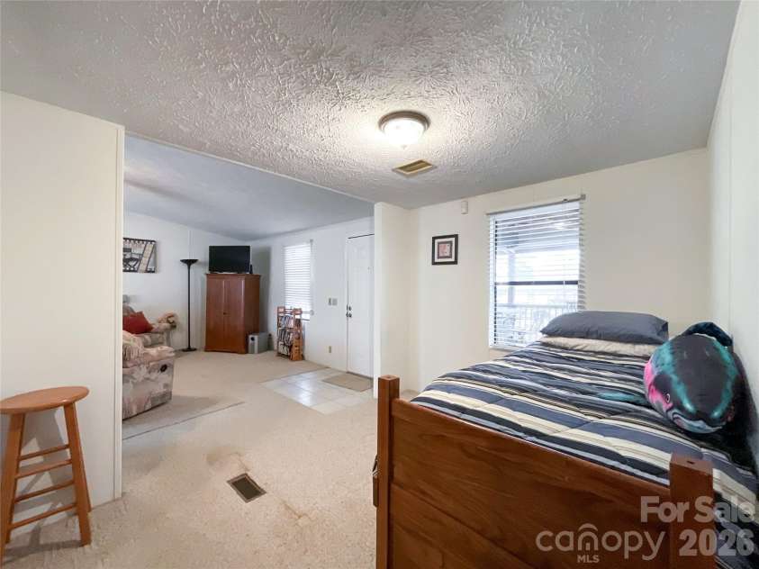 2329 Dolan Lane, Liberty Hill, SC 29074.  MLS# CAR4220837, YatesRealty ID 10807. 