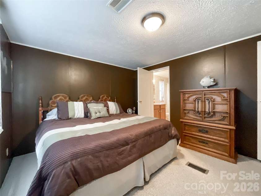 2329 Dolan Lane, Liberty Hill, SC 29074.  MLS# CAR4220837, YatesRealty ID 10807. 