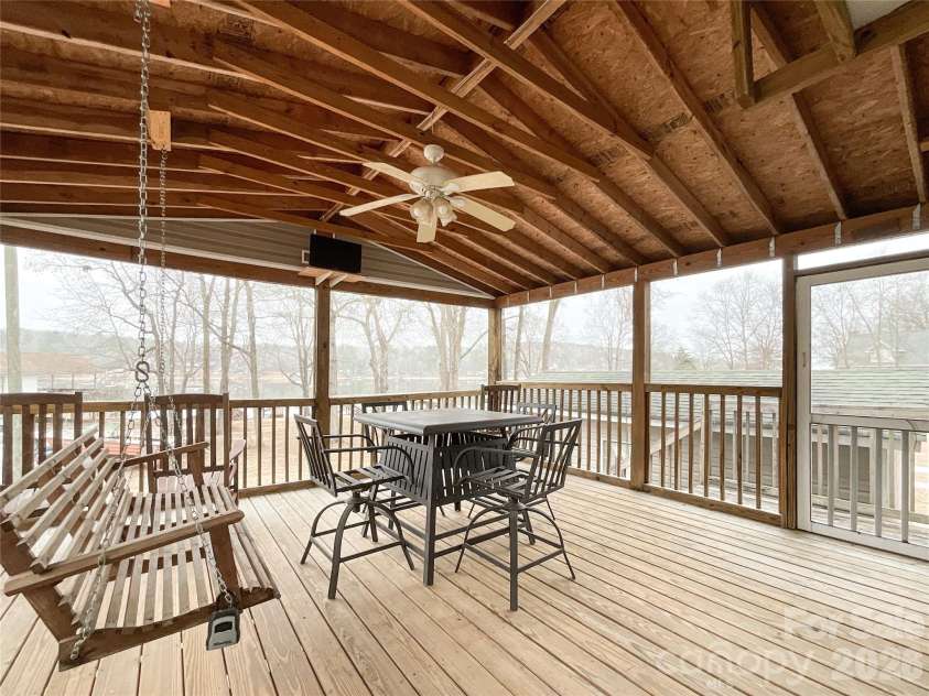 2329 Dolan Lane, Liberty Hill, SC 29074.  MLS# CAR4220837, YatesRealty ID 10807. 
