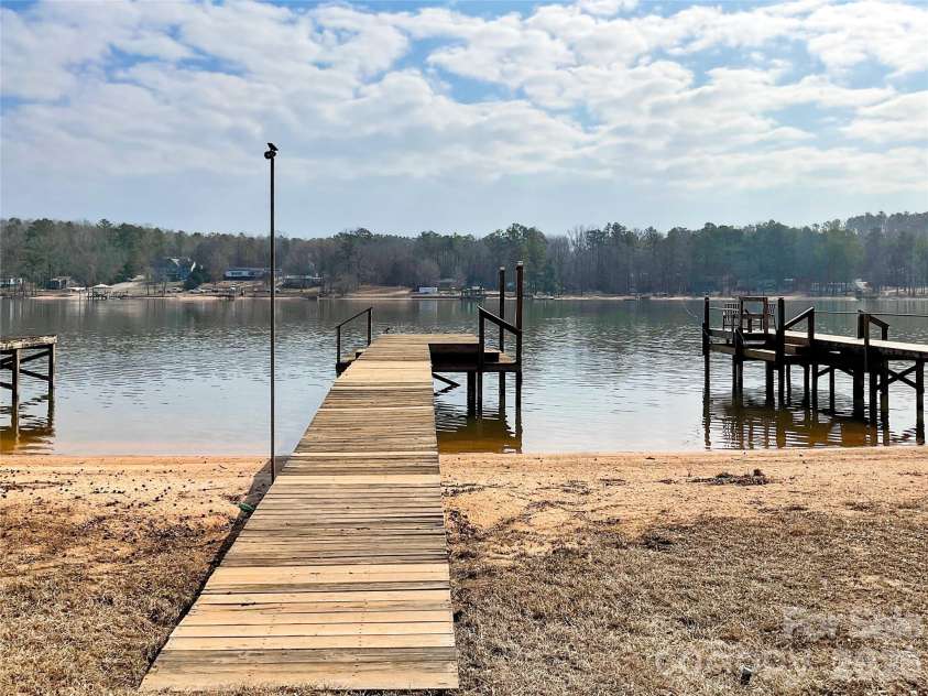 2329 Dolan Lane, Liberty Hill, SC 29074.  MLS# CAR4220837, YatesRealty ID 10807. 