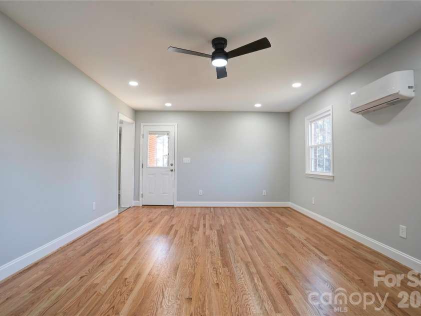 2822 Bettis Road, Grover, NC 28073.  MLS# CAR4333604, YatesRealty ID 10809. Flex Space