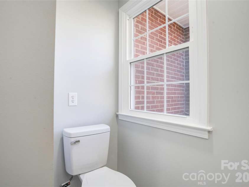 2822 Bettis Road, Grover, NC 28073.  MLS# CAR4333604, YatesRealty ID 10809. Hall Bath