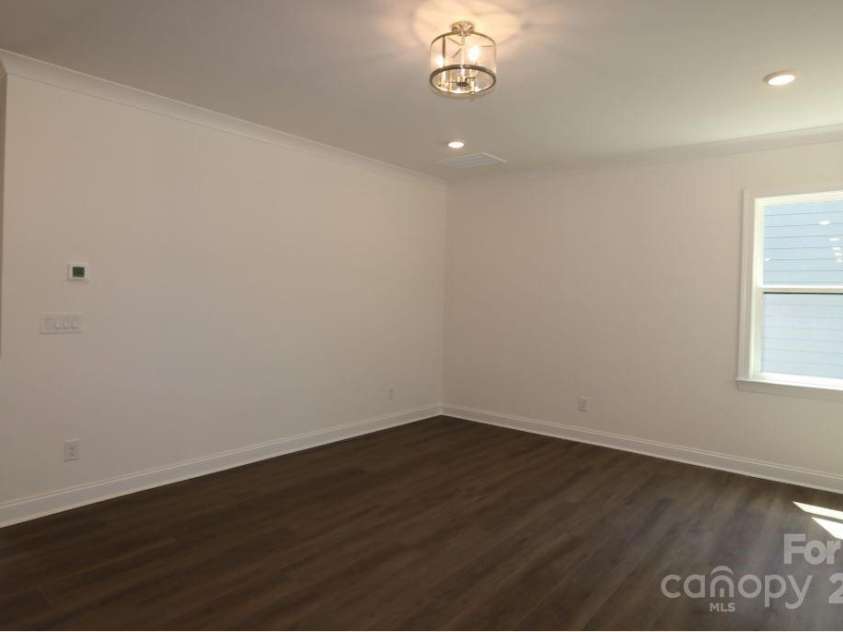 1136 Yellow Springs Drive, Huntersville, NC 28078.  MLS# CAR4211044, YatesRealty ID 10812. Family room