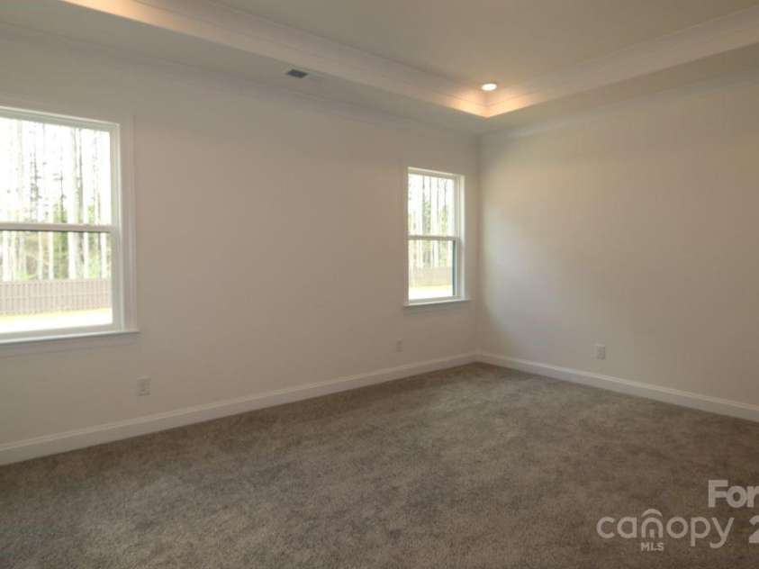 1136 Yellow Springs Drive, Huntersville, NC 28078.  MLS# CAR4211044, YatesRealty ID 10812. Owners bedroom