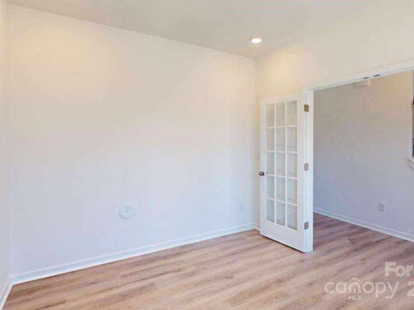 1809 Augustine Street, Monroe, NC 28112.  MLS# CAR4182179, YatesRealty ID 10815. Study