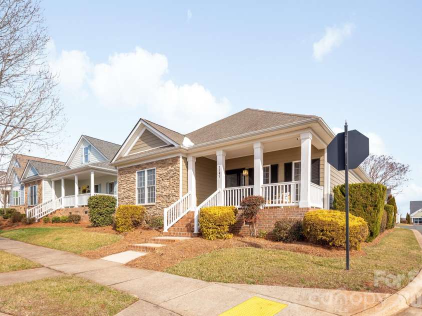 3542 Coleraine Avenue, Kannapolis, NC 28081.  MLS# CAR4342976, YatesRealty ID 10816. 