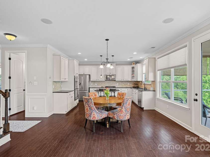 10423 Drake Hill Drive, Huntersville, NC 28078.  MLS# CAR4245339, YatesRealty ID 10819. 