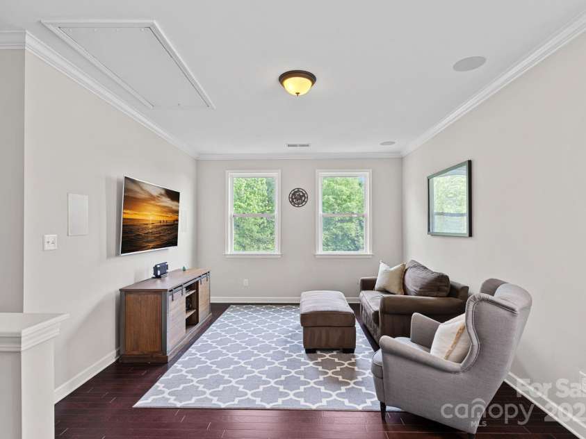 10423 Drake Hill Drive, Huntersville, NC 28078.  MLS# CAR4245339, YatesRealty ID 10819. 