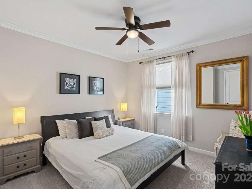 10423 Drake Hill Drive, Huntersville, NC 28078.  MLS# CAR4245339, YatesRealty ID 10819. 
