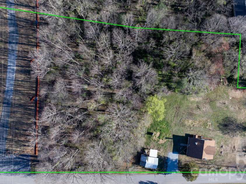 291 Mccrary Place, Lenoir, NC 28645.  MLS# CAR4359008, YatesRealty ID 10819. 