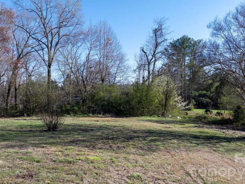 291 Mccrary Place, Lenoir, NC 28645.  MLS# CAR4359008, YatesRealty ID 10819. 