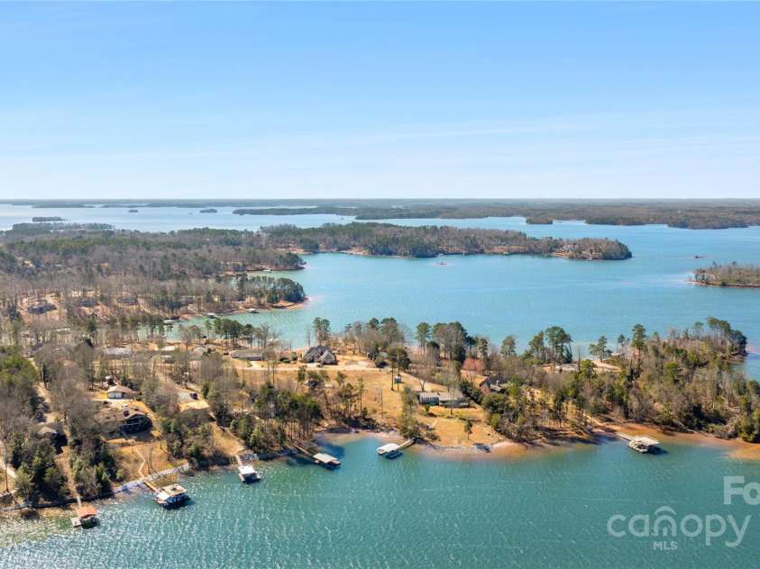 1201 Sunset Lane, Anderson, SC 29626.  MLS# CAR4224408, YatesRealty ID 1082. 