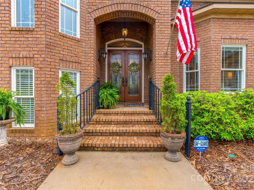 1201 Sunset Lane, Anderson, SC 29626.  MLS# CAR4224408, YatesRealty ID 1082. Stately entry