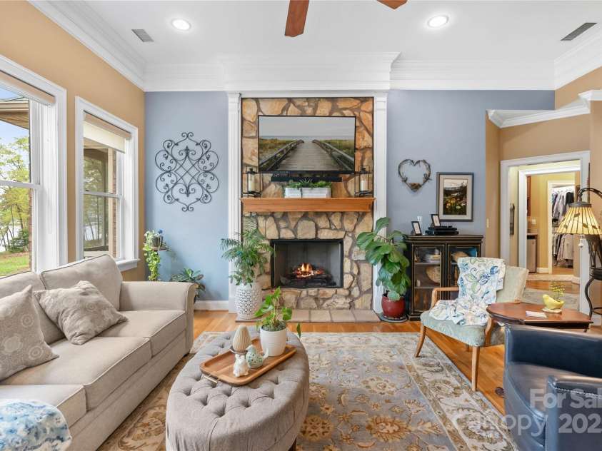 1201 Sunset Lane, Anderson, SC 29626.  MLS# CAR4224408, YatesRealty ID 1082. Striking stone fireplace