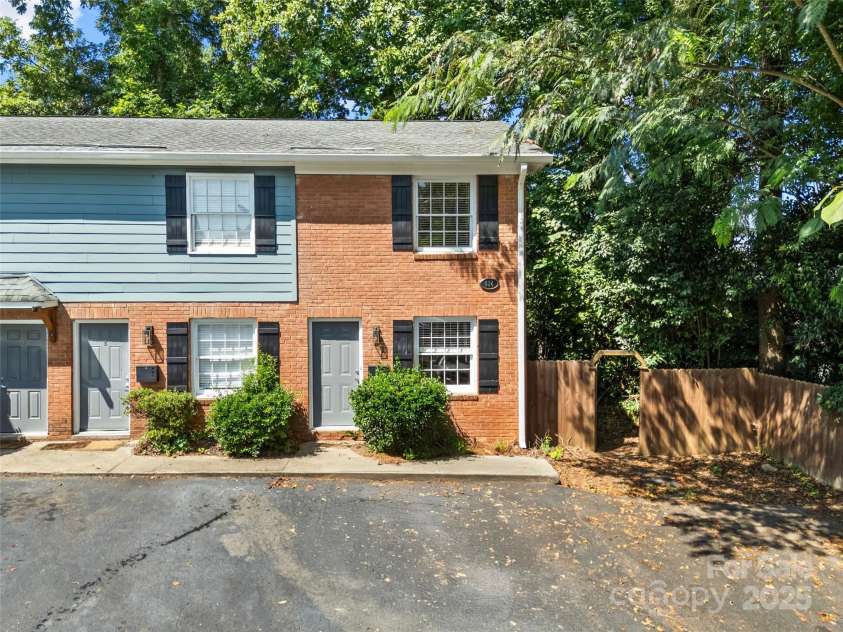 634 Chipley Avenue, Charlotte, NC 28205.  MLS# CAR4328049, YatesRealty ID 1082. Exterior 