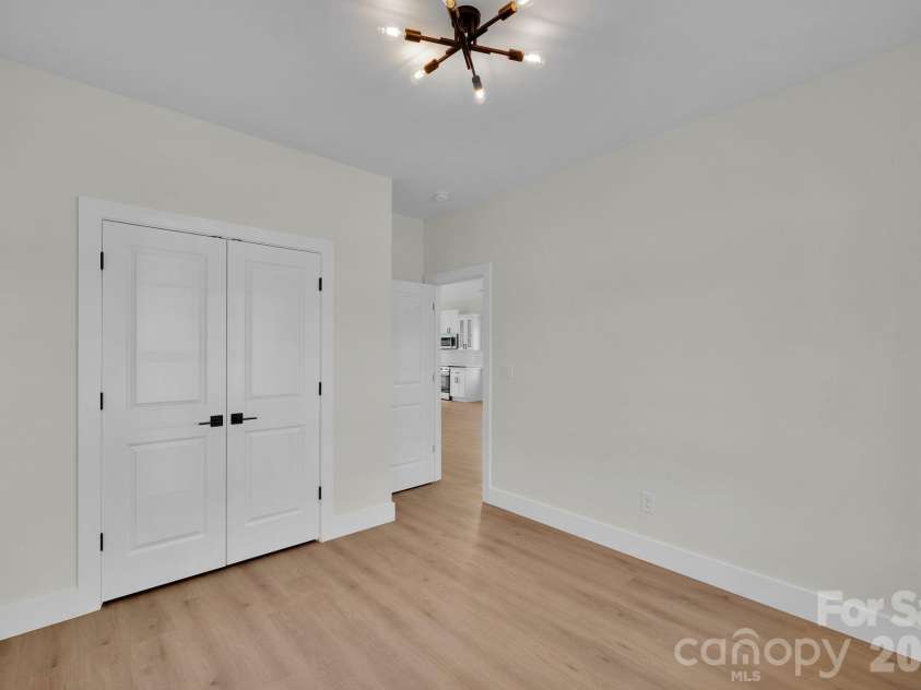 1709 College Plaza, Rock Hill, SC 29730.  MLS# CAR4337314, YatesRealty ID 10820. 
