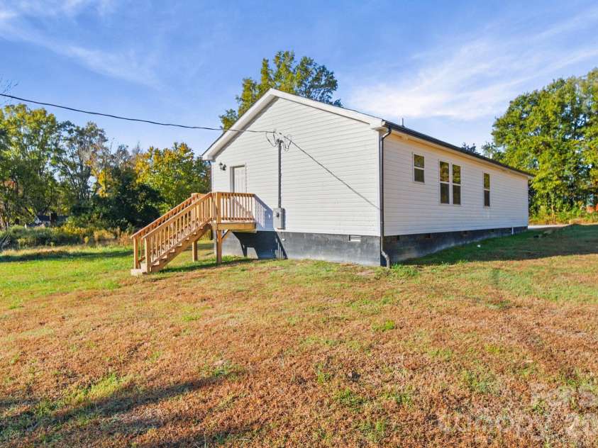 159 Hallman Street, Cherryville, NC 28021.  MLS# CAR4360068, YatesRealty ID 10822. 