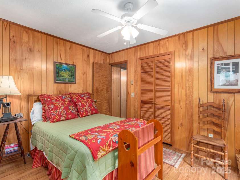 21 Flint Lane, Maggie Valley, NC 28751.  MLS# CAR4181508, YatesRealty ID 10824. Primary Bedroom & Closet