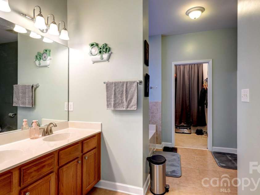 8423 Meadowcreek Village Drive, Locust, NC 28097.  MLS# CAR4364705, YatesRealty ID 10825. 