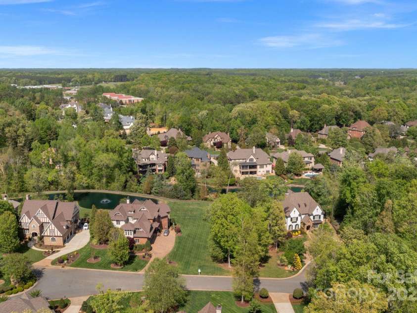 8100 Skye Knoll Drive, Waxhaw, NC 28173.  MLS# CAR4244698, YatesRealty ID 10827. 