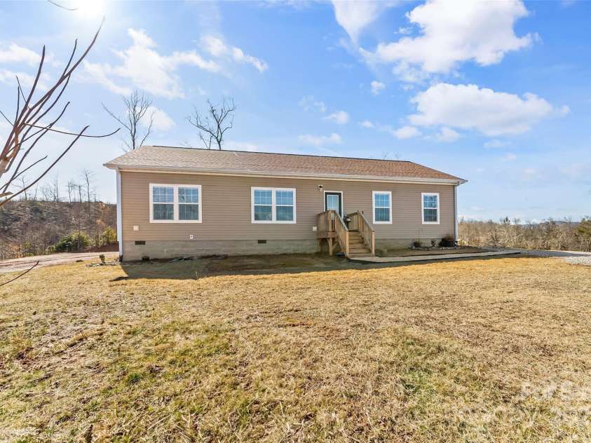 134 Sherman Drive, Old Fort, NC 28762.  MLS# CAR4225950, YatesRealty ID 1083. 
