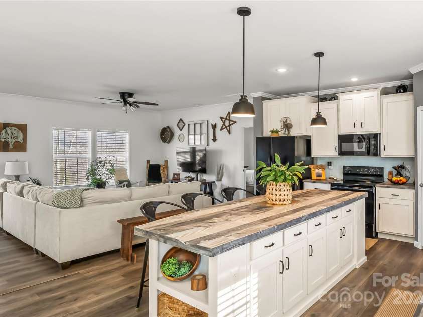 134 Sherman Drive, Old Fort, NC 28762.  MLS# CAR4225950, YatesRealty ID 1083. 