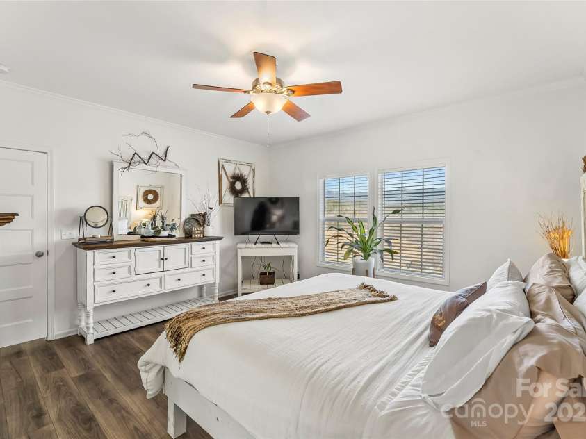 134 Sherman Drive, Old Fort, NC 28762.  MLS# CAR4225950, YatesRealty ID 1083. 