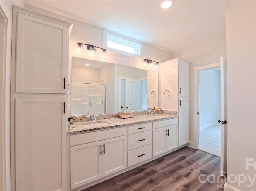 3065 Meadowcrest Drive, Clover, SC 29710.  MLS# CAR4293499, YatesRealty ID 1083. 