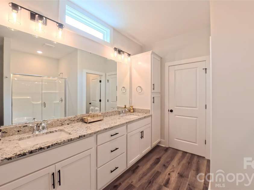 3065 Meadowcrest Drive, Clover, SC 29710.  MLS# CAR4293499, YatesRealty ID 1083. 