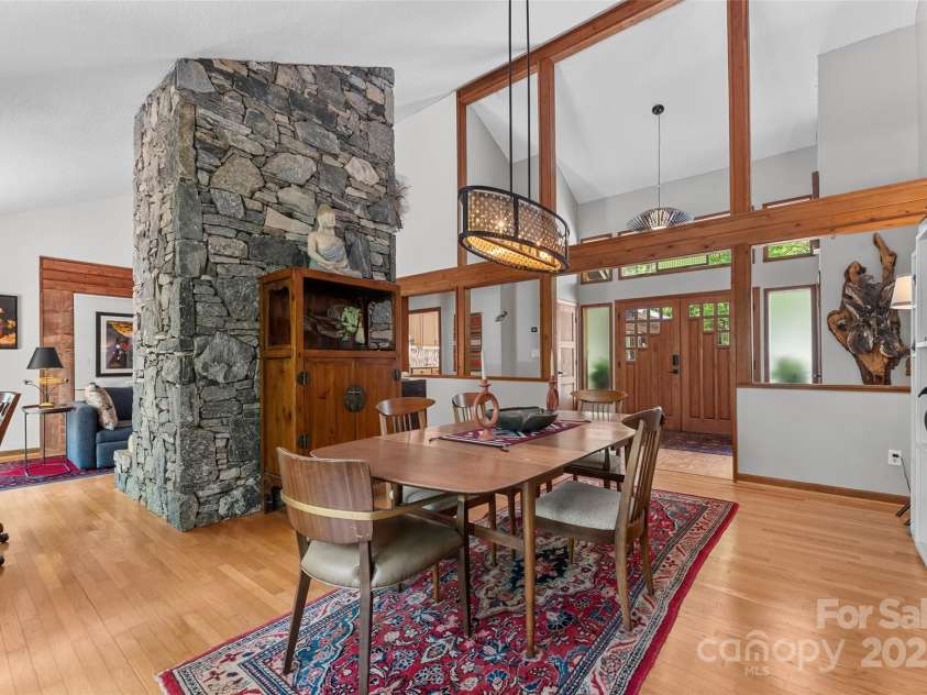 207 Kingfisher Road, Brevard, NC 28712.  MLS# CAR4253015, YatesRealty ID 10831. 