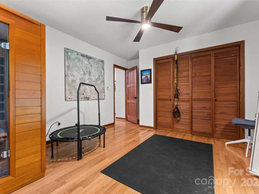 207 Kingfisher Road, Brevard, NC 28712.  MLS# CAR4253015, YatesRealty ID 10831. 