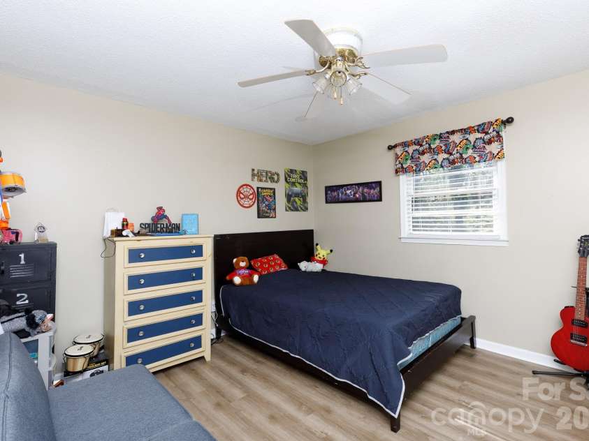 2640 Meadow Lark Lane, Gastonia, NC 28056.  MLS# CAR4364161, YatesRealty ID 10832. Bed 1