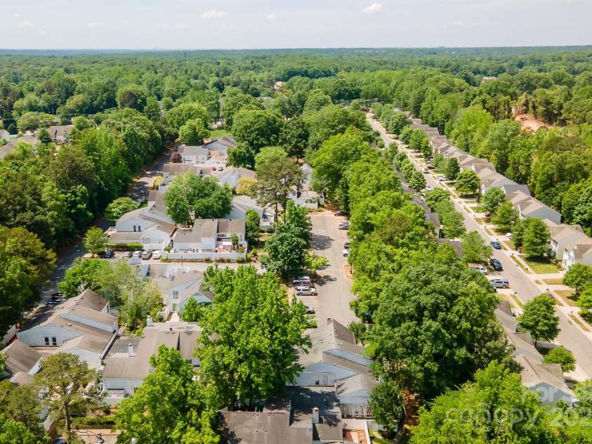 7129 Stonington Lane, Charlotte, NC 28227.  MLS# CAR4254773, YatesRealty ID 10834. 