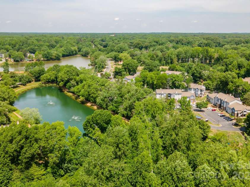 7129 Stonington Lane, Charlotte, NC 28227.  MLS# CAR4254773, YatesRealty ID 10834. 