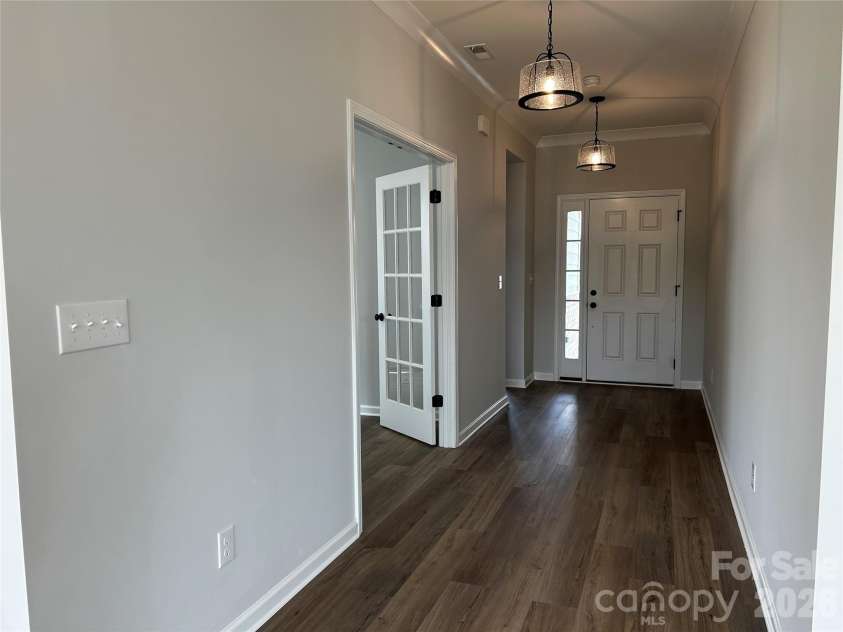 4607 Tulle Drive, Indian Trail, NC 28079.  MLS# CAR4297261, YatesRealty ID 10836. Foyer