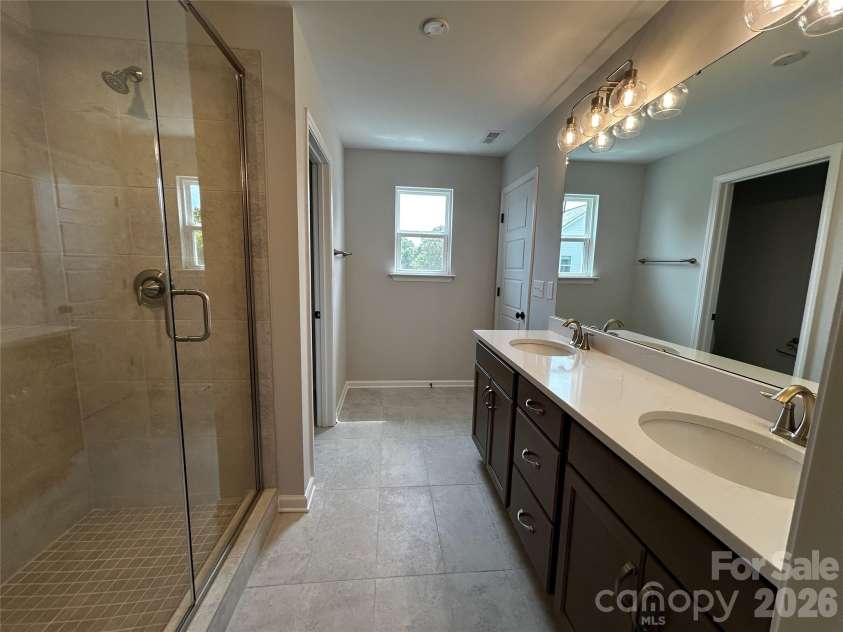 4607 Tulle Drive, Indian Trail, NC 28079.  MLS# CAR4297261, YatesRealty ID 10836. Premier Bath