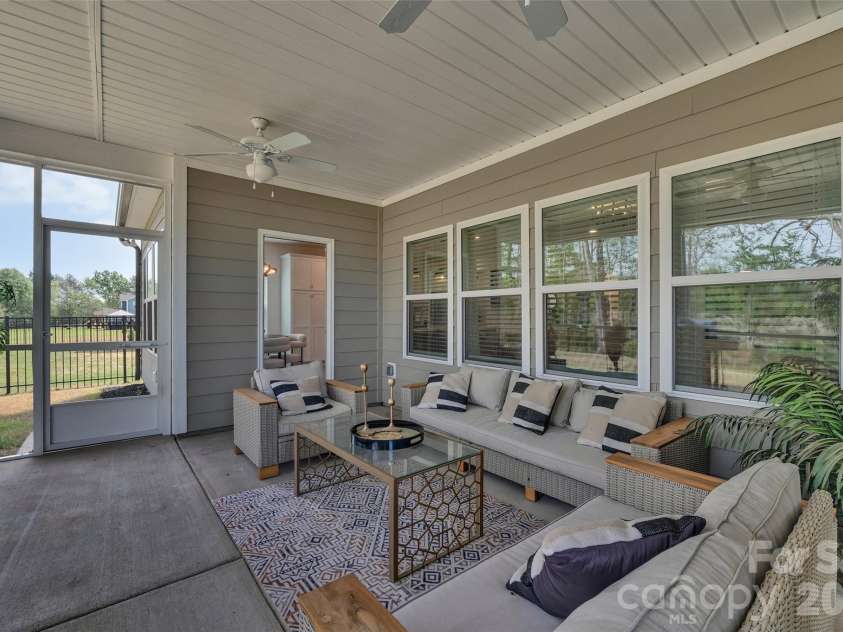 1406 Links Crossing Drive, Monroe, NC 28112.  MLS# CAR4368113, YatesRealty ID 10837. 