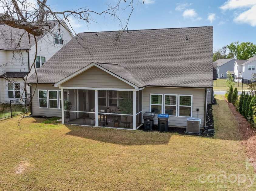 1406 Links Crossing Drive, Monroe, NC 28112.  MLS# CAR4368113, YatesRealty ID 10837. 