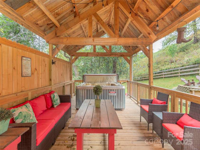 3838 Panther Creek Road, Clyde, NC 28721.  MLS# CAR4197361, YatesRealty ID 10838. 