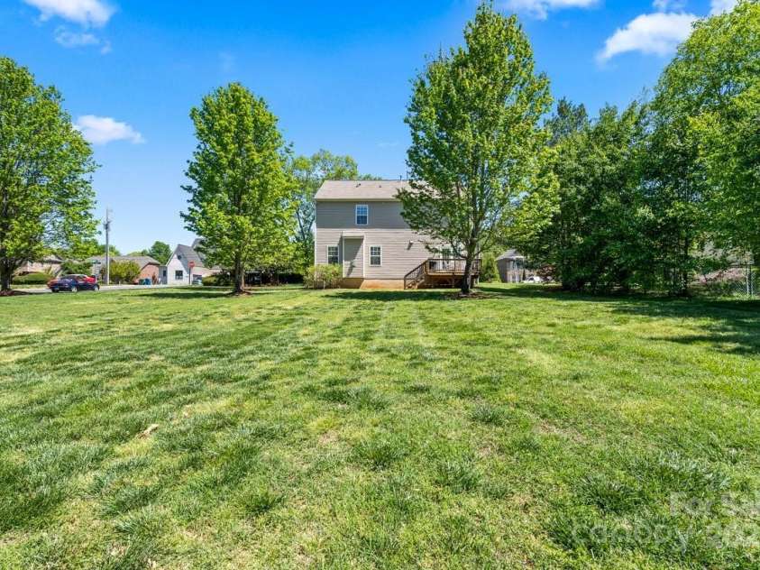 21907 Torrence Chapel Road, Cornelius, NC 28031.  MLS# CAR4248222, YatesRealty ID 10839. HUGE backyard