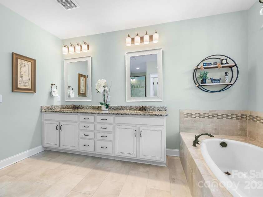 4221 Persimmon Road, Lancaster, SC 29720.  MLS# CAR4333671, YatesRealty ID 10839. 